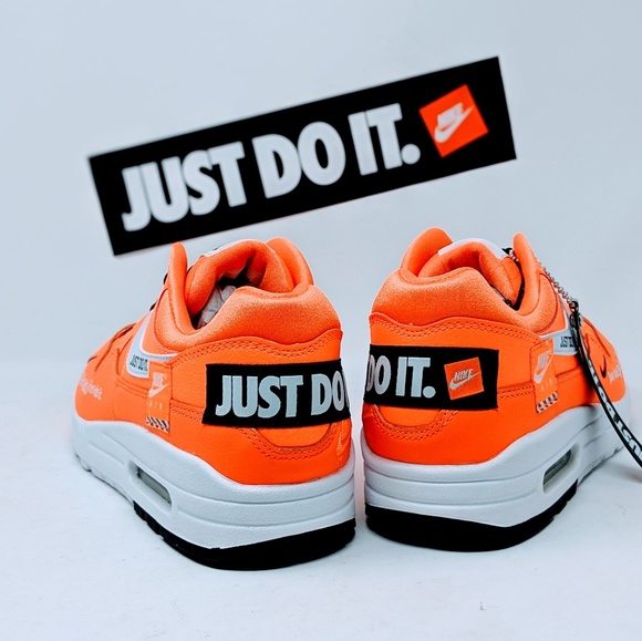 NEW RARE Nike Womens Air Max 1
Just Do It Pack - Picture 8 of 8